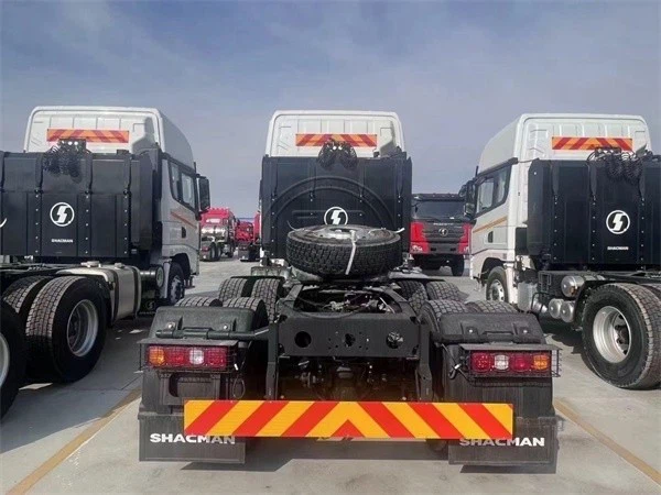 Good Condition Shacman X3000 Tractor Truck 6x4 factory